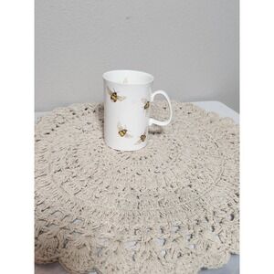 Dunoon Wings n Things Bumblebee Fine Bone China Mug Cherry Denman England White